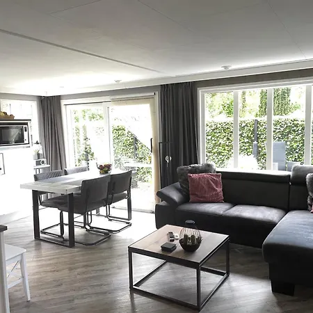De Vrijheid Tussen En Garderen * Putten